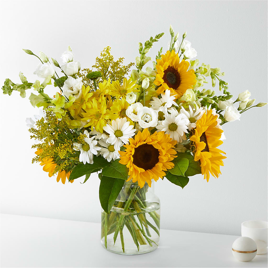 Hello Sunshine Bouquet – Gutierrez Flowers, Sylmar CA