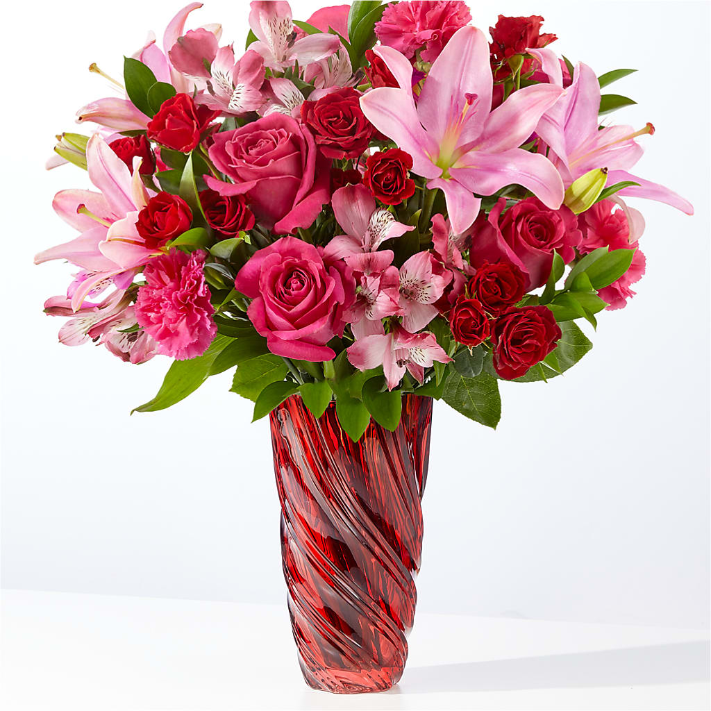 In Love Bouquet with Luxe Swirl Vase – Gutierrez Flowers, Sylmar CA