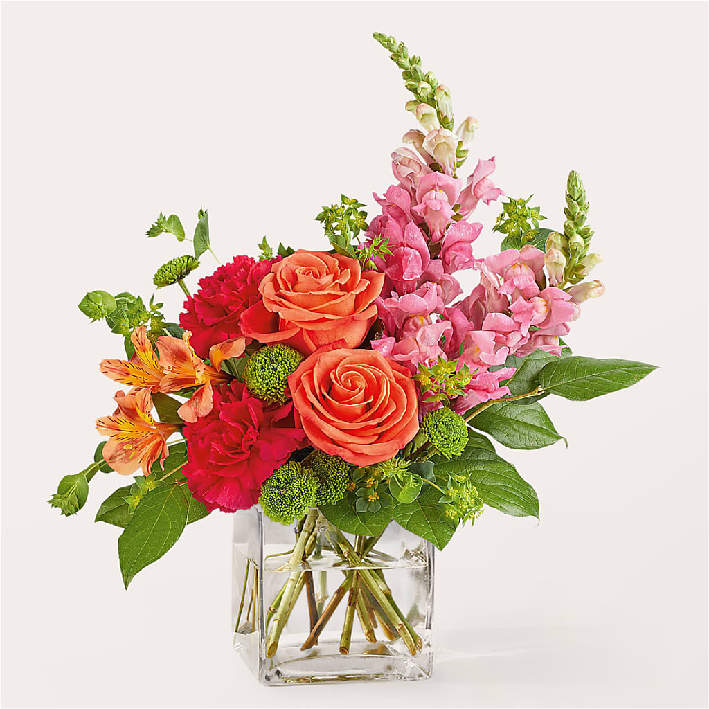 Cosmopolitan Bouquet – Gutierrez Flowers, Sylmar CA
