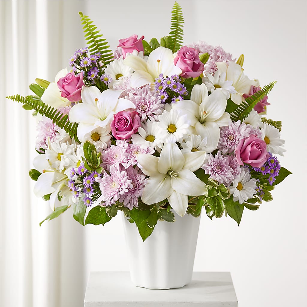 Warmest Thoughts Tabletop Basket – Gutierrez Flowers, Sylmar CA