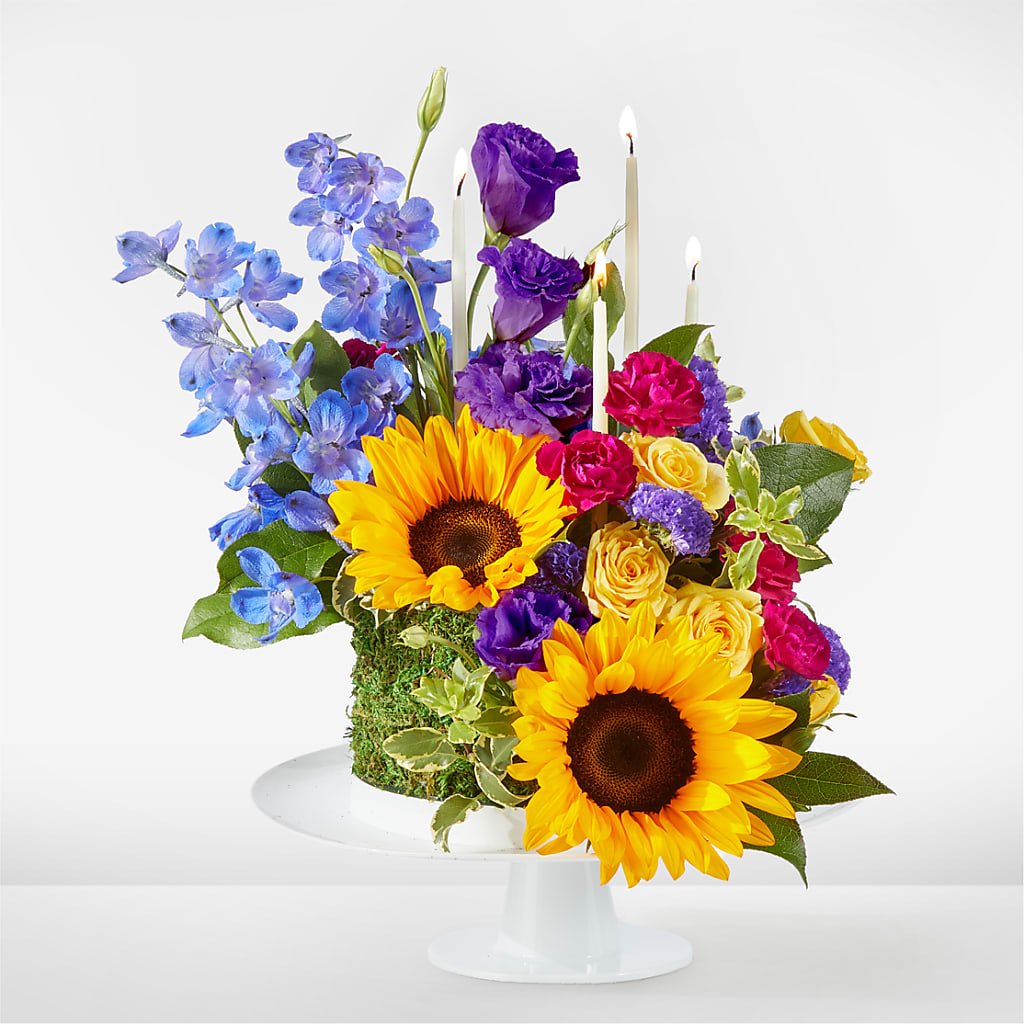 Star of the Day Floral Cake – Gutierrez Flowers, Sylmar CA