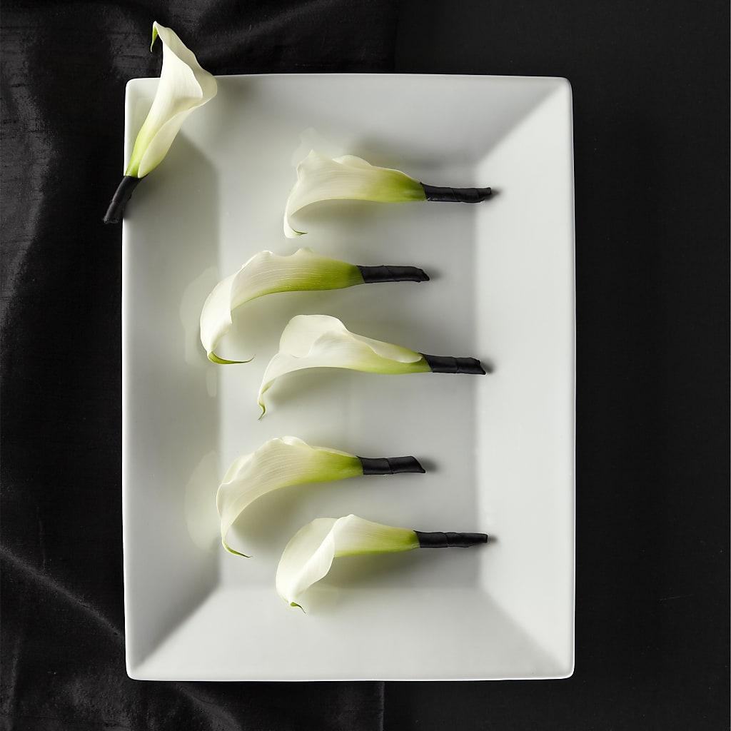 Calla Lily Promise Boutonniere – Gutierrez Flowers, Sylmar CA