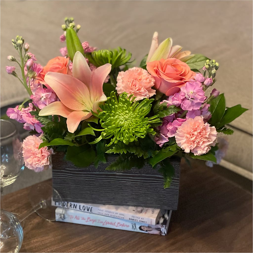 Beautiful Spirit Basket –  Gutierrez Flowers, Sylmar CA
