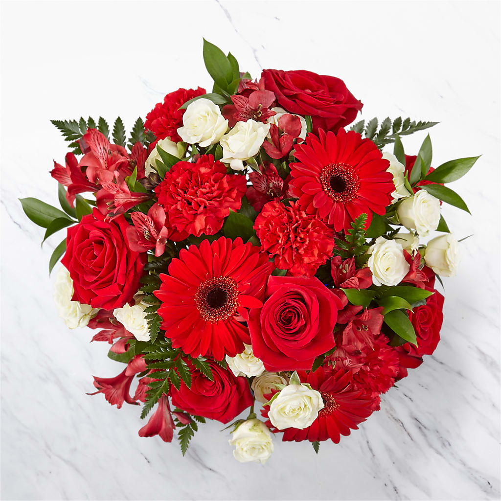 Hearts Embrace Bouquet –  Gutierrez Flowers, Sylmar CA