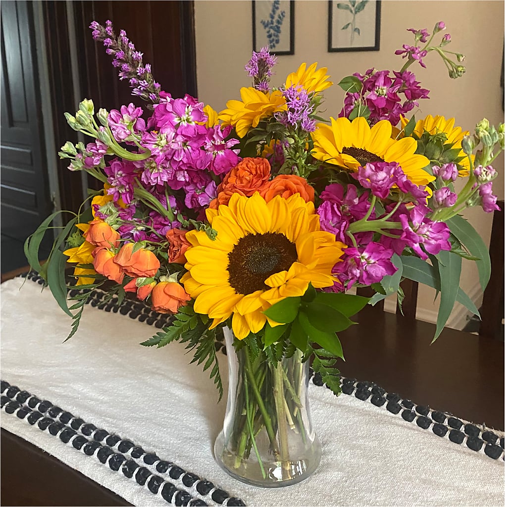 Rays of Life Bouquet –  Gutierrez Flowers, Sylmar CA