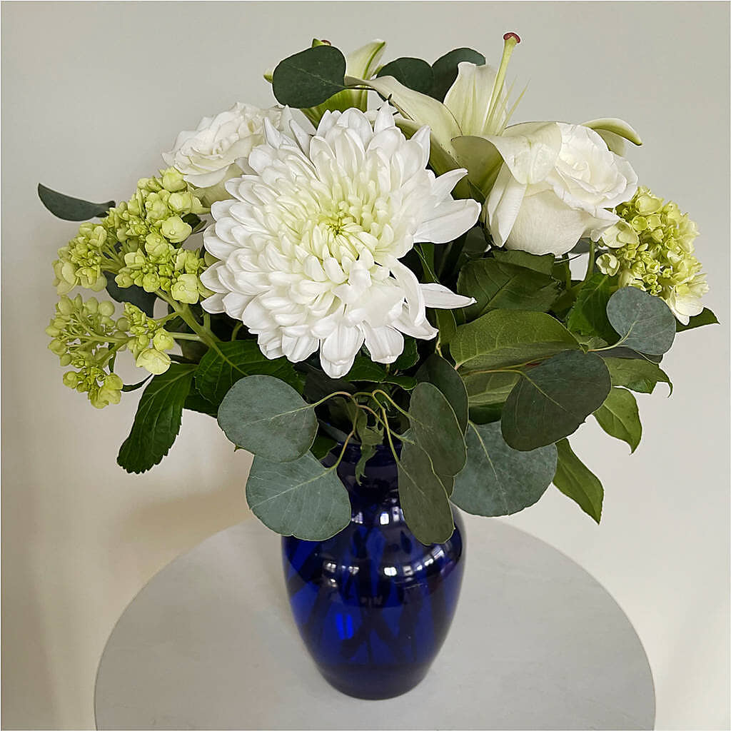 Snowy Dreams Bouquet –  Gutierrez Flowers, Sylmar CA