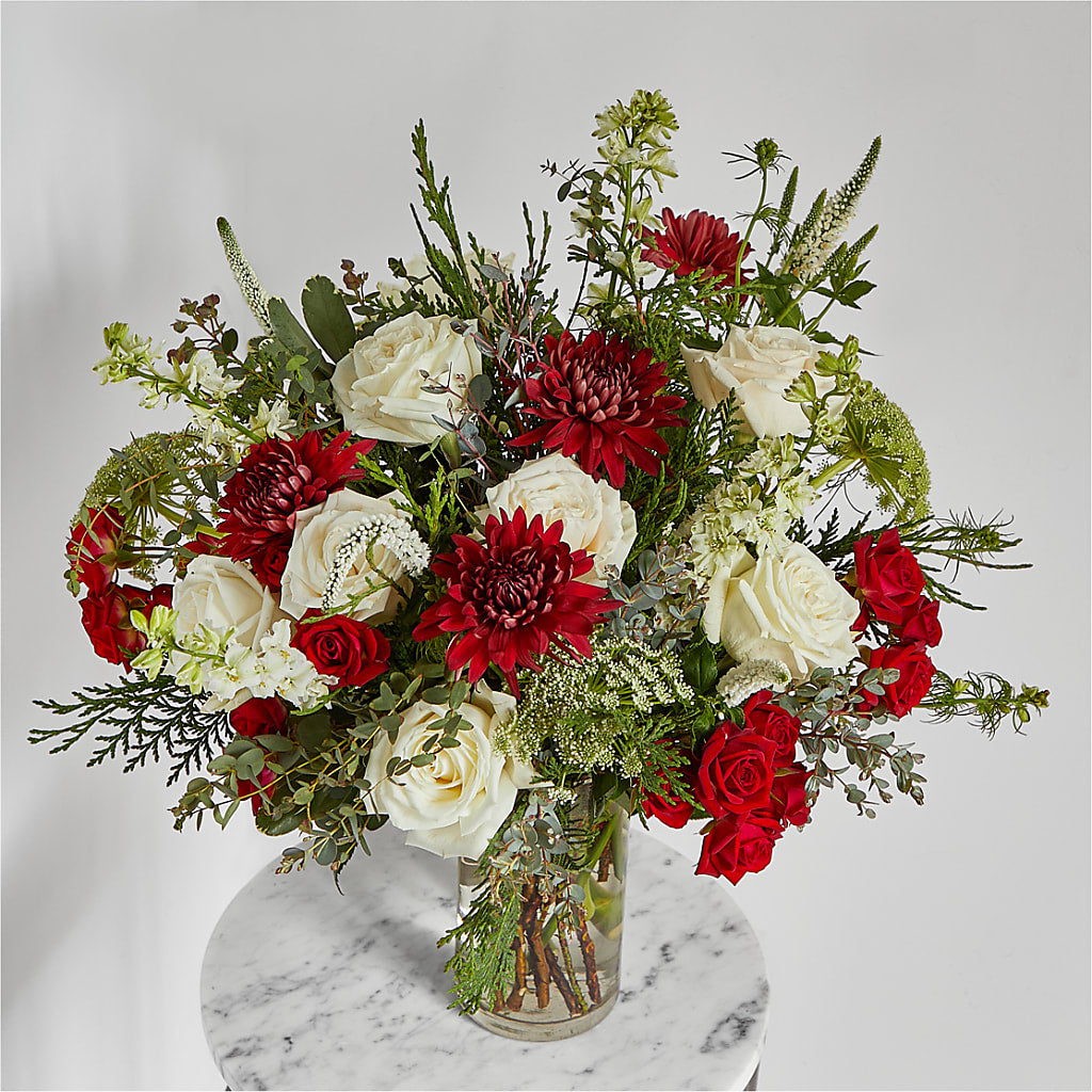 Favorite Traditions Bouquet –  Gutierrez Flowers, Sylmar CA